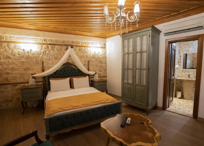 White Garden Hotel-Adult Only